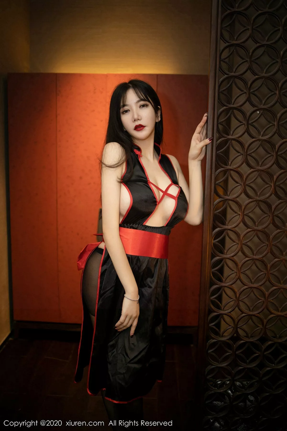 [XiuRen秀人网]第1950期心妍小公主写真 [45P]-001