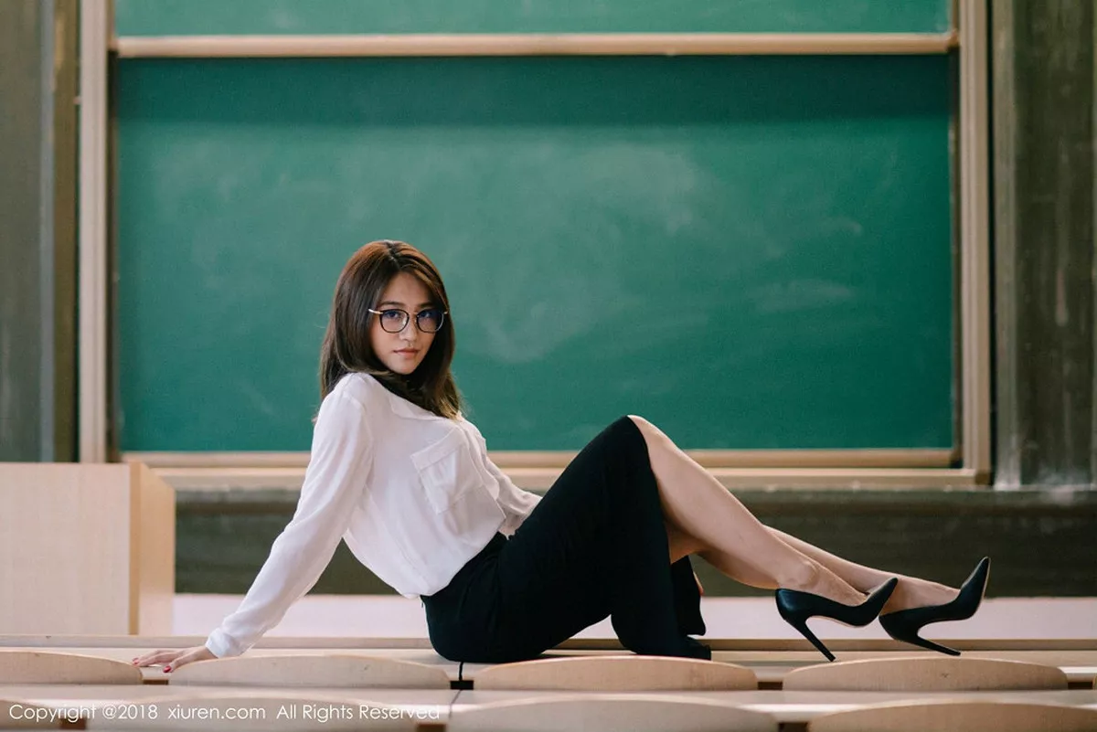 [XiuRen秀人网]第1267期许诺写真 [44P]-017