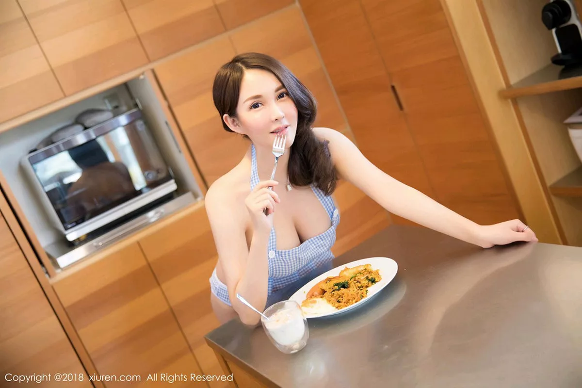 [XiuRen秀人网]第1268期沈蜜桃写真 [50P]-016
