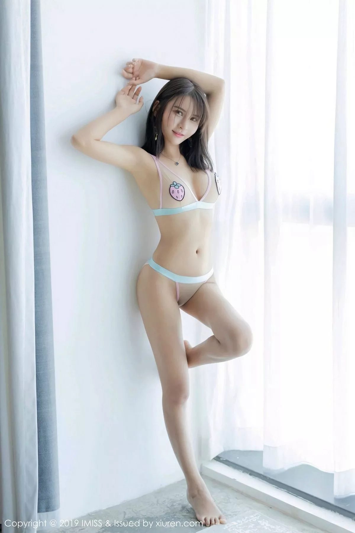 [Imiss爱蜜社]第329期尹菲写真 [41P]-025