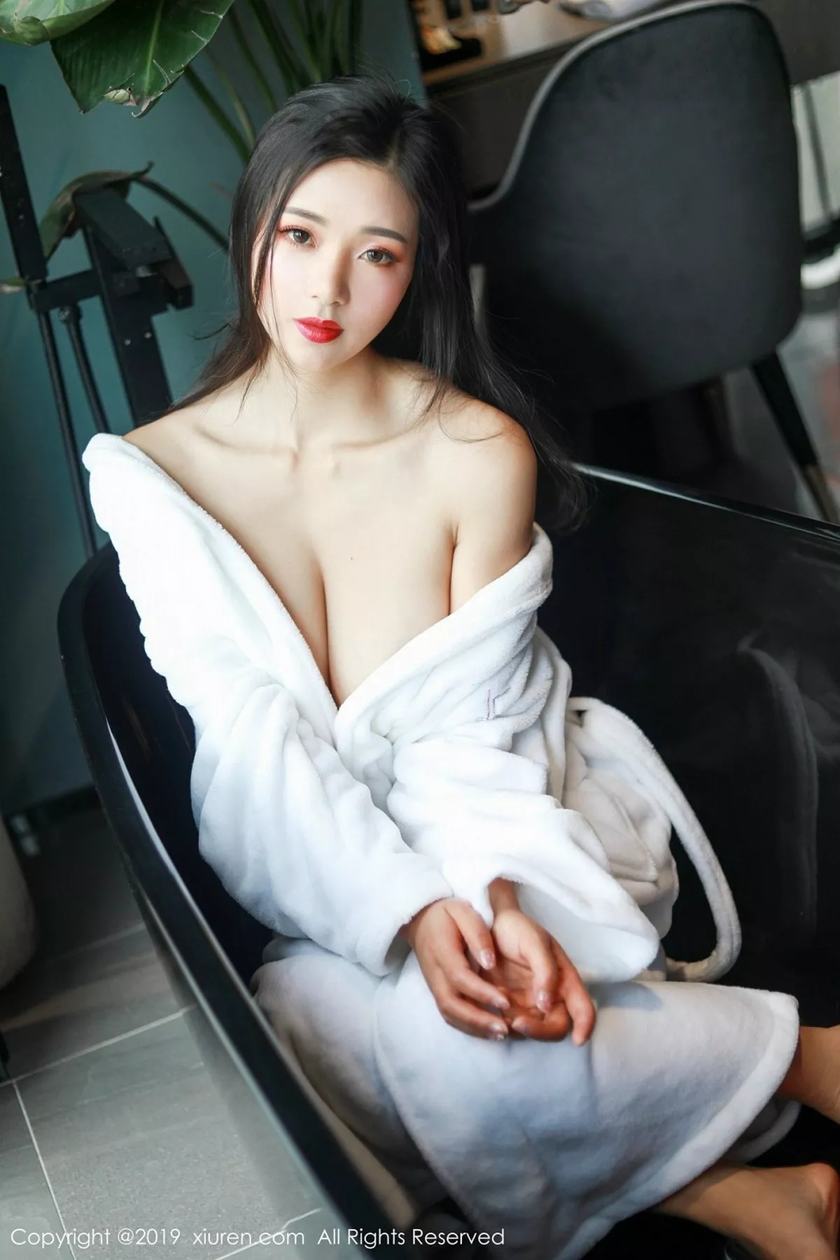 [XiuRen秀人网]第1382期宋-KiKi写真 [48P]-043