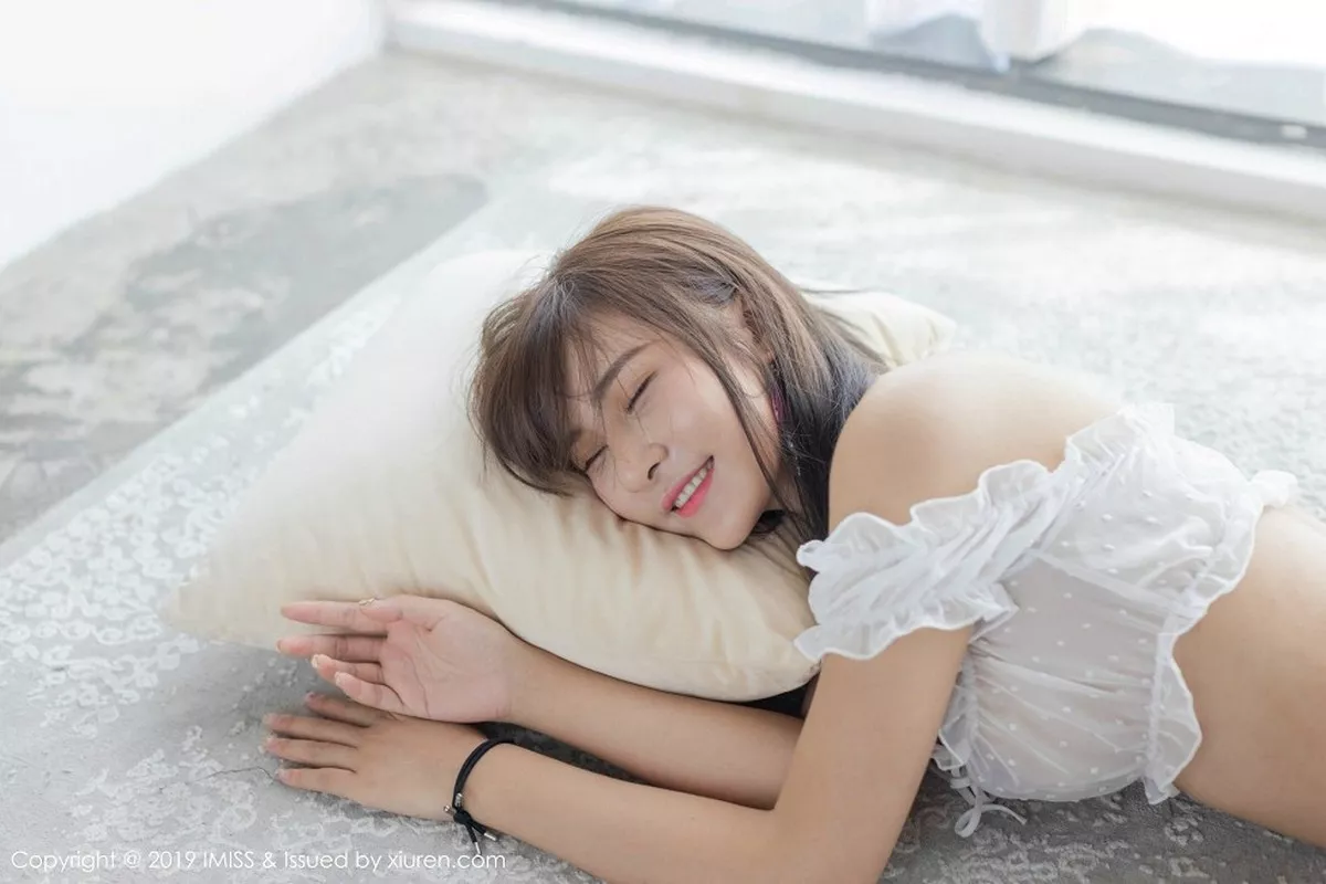 [Imiss爱蜜社]第339期尹菲写真 [38P]-008