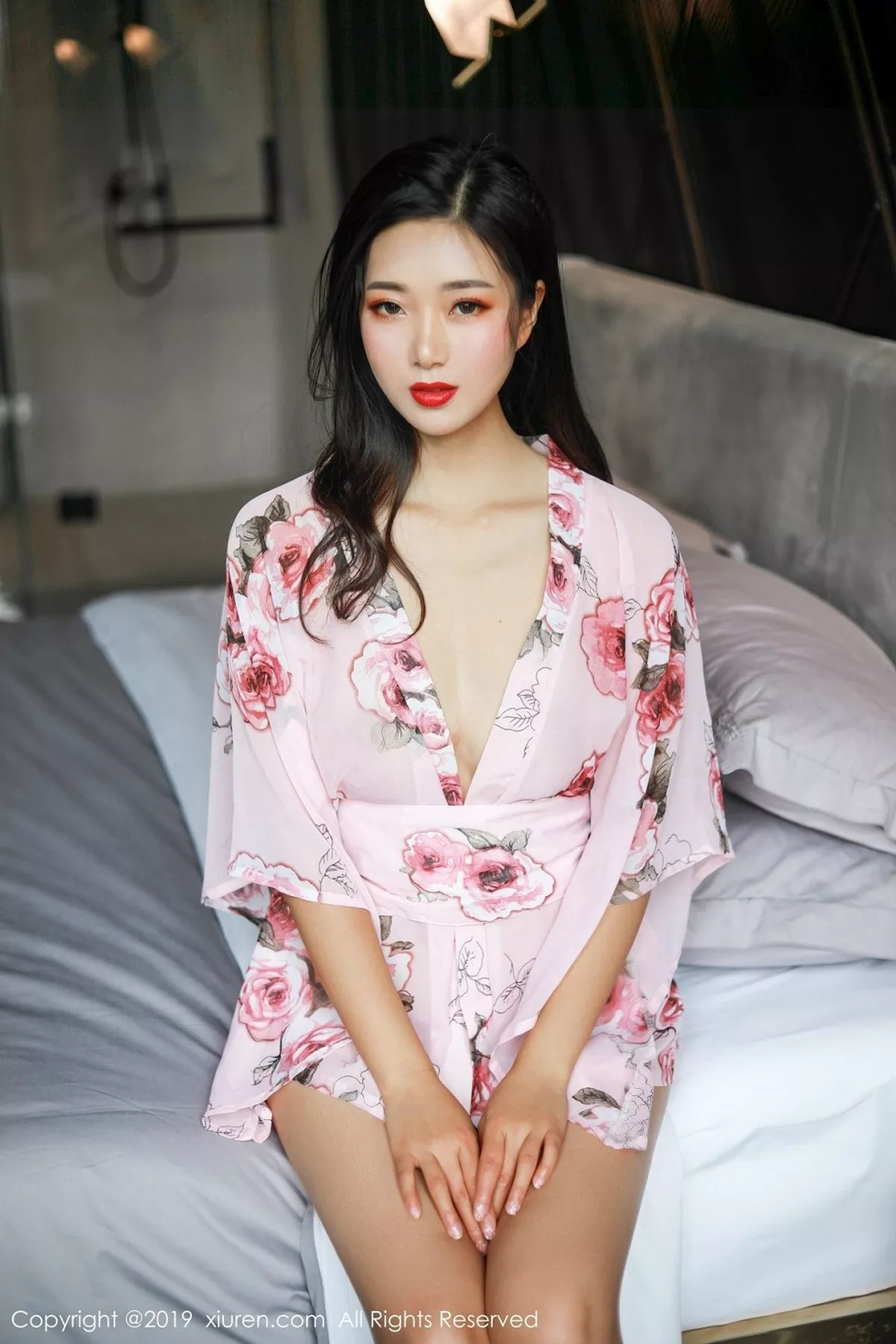 [XiuRen秀人网]第1382期宋-KiKi写真 [48P]-001