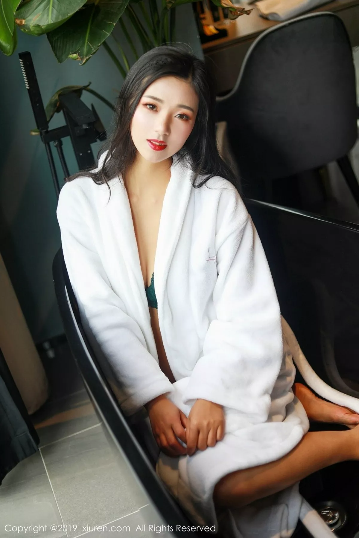 [XiuRen秀人网]第1382期宋-KiKi写真 [48P]-041