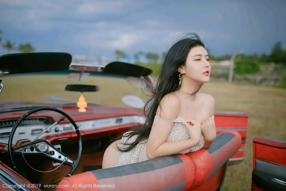 [XiuRen秀人网]第1463期玛鲁娜写真 [61P]-060