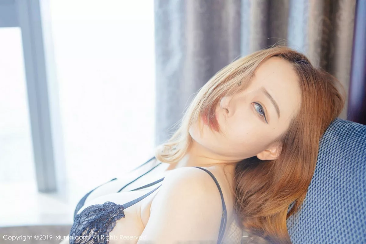 [XiuRen秀人网]第1459期瑶啊摇的瑶写真 [46P]-012