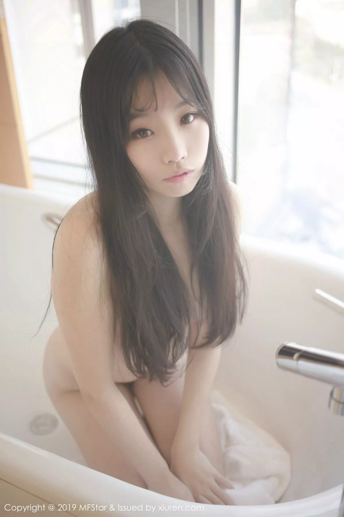 [MFStar模范学院]第189期草莓兔兔写真 [31P]-025