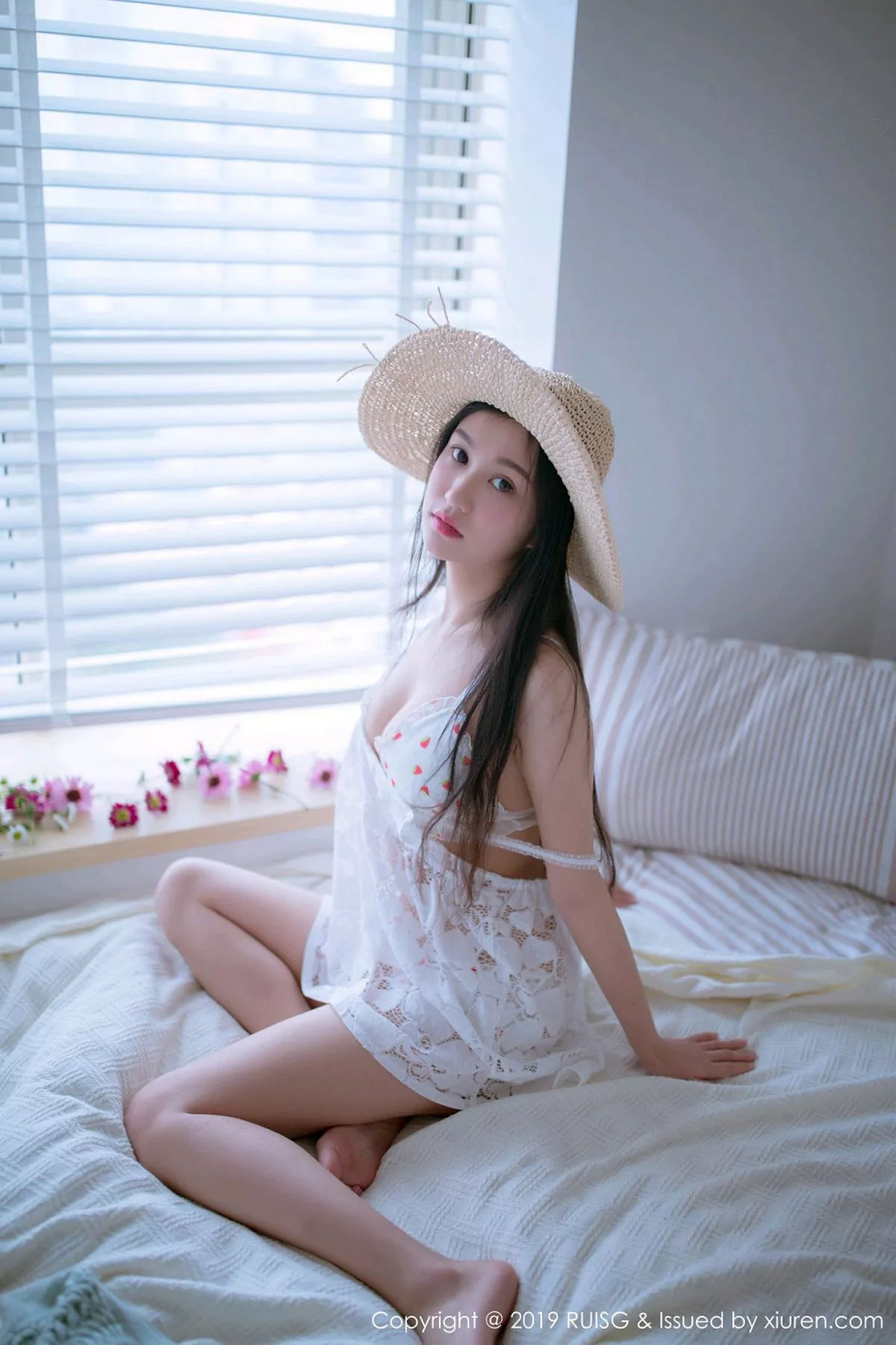 [Micat猫萌榜]第068期深紫Julie写真 [49P]-021