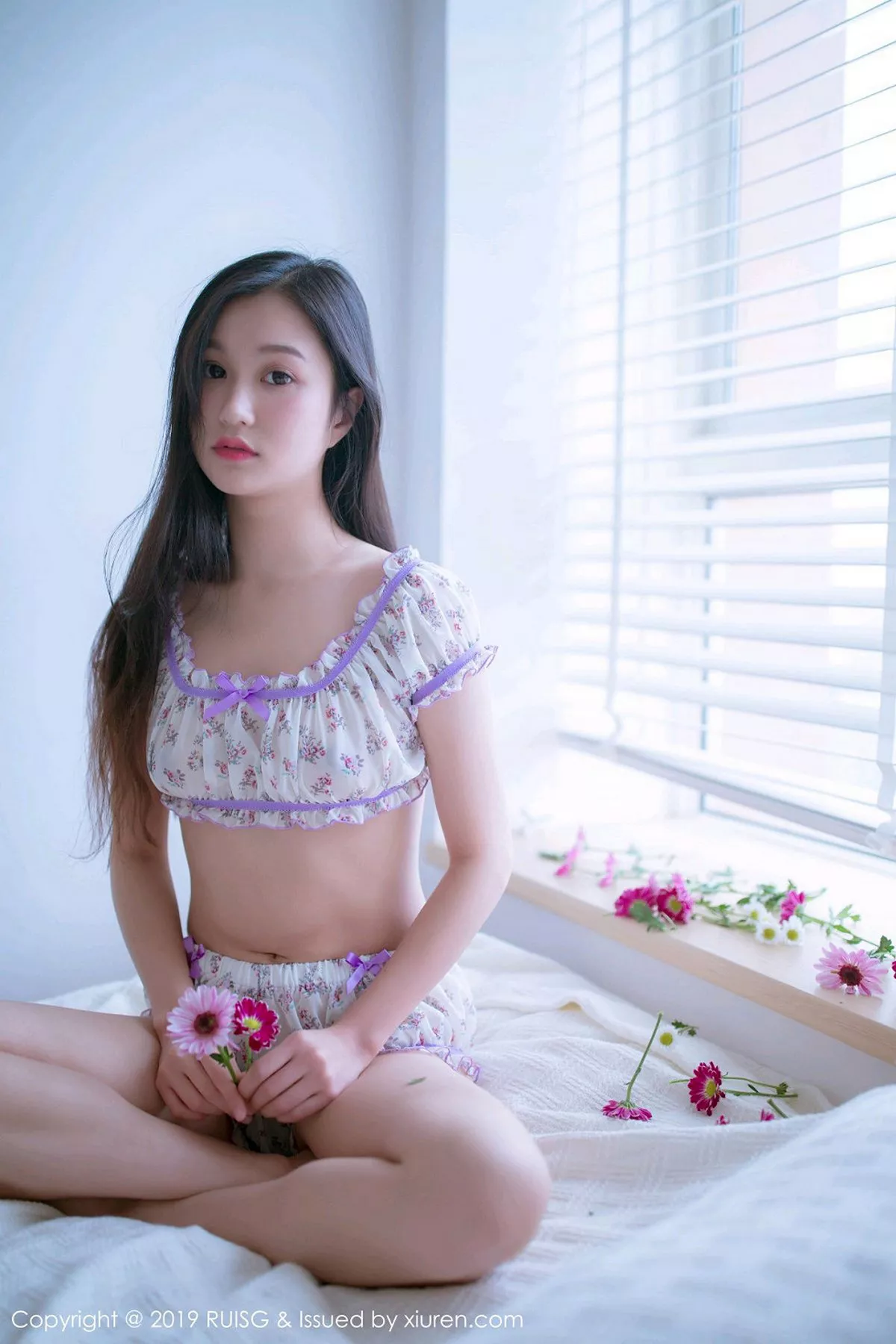[Micat猫萌榜]第068期深紫Julie写真 [49P]-033