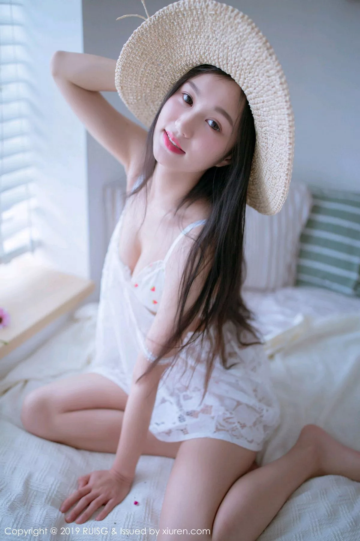 [Micat猫萌榜]第068期深紫Julie写真 [49P]-023