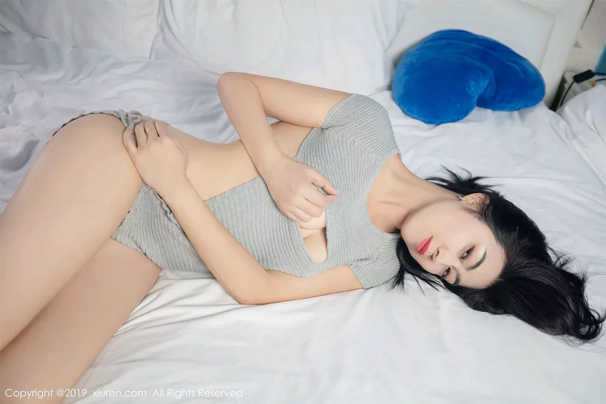 [XiuRen秀人网]第1531期语溪写真 [55P]-024