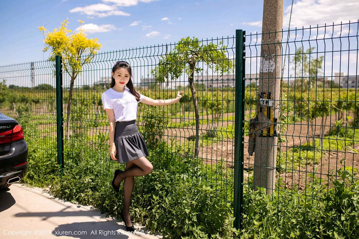 [XiuRen秀人网]第1528期狐小妖写真 [43P]-001