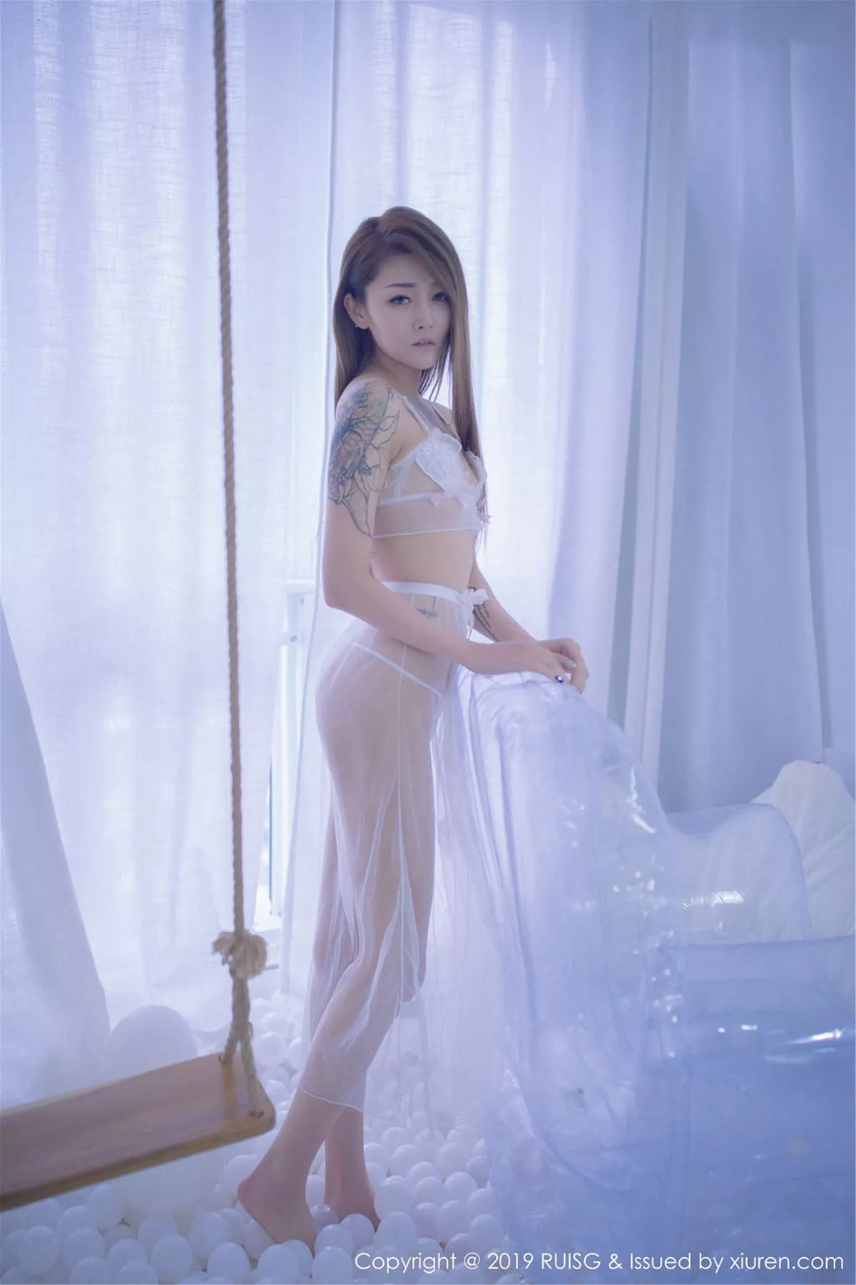 [Micat猫萌榜]第071期慕西Mona写真 [44P]-013