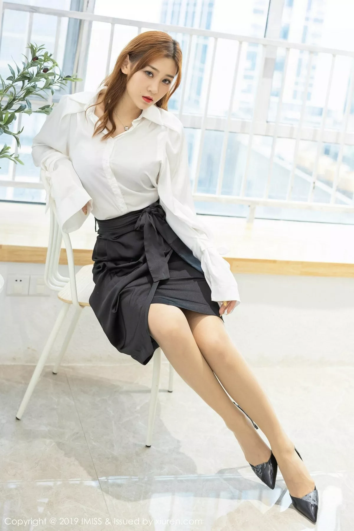 [Imiss爱蜜社]第359期莉娜lena写真 [49P]-010
