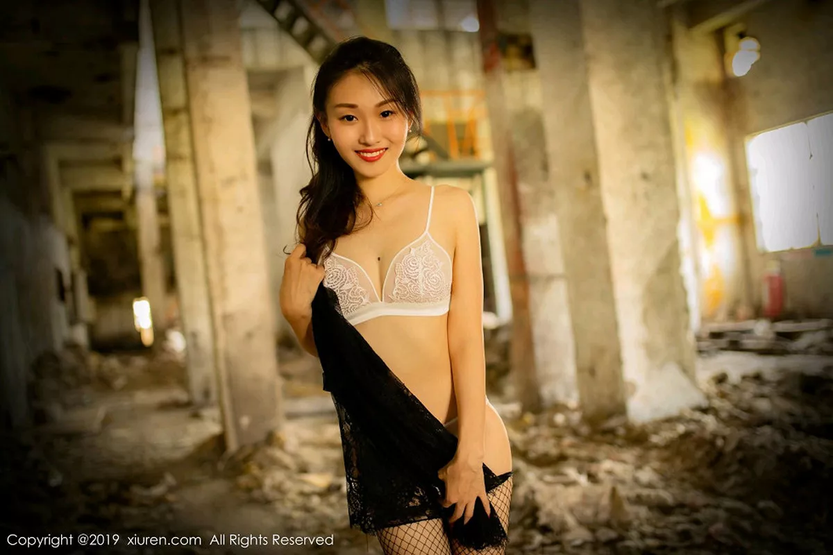 [XiuRen秀人网]第1528期狐小妖写真 [43P]-028