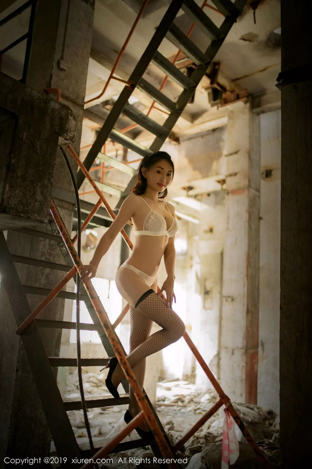 [XiuRen秀人网]第1528期狐小妖写真 [43P]-037