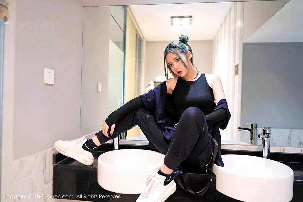 [XiuRen秀人网]第1550期贾诗晗写真 [48P]-044