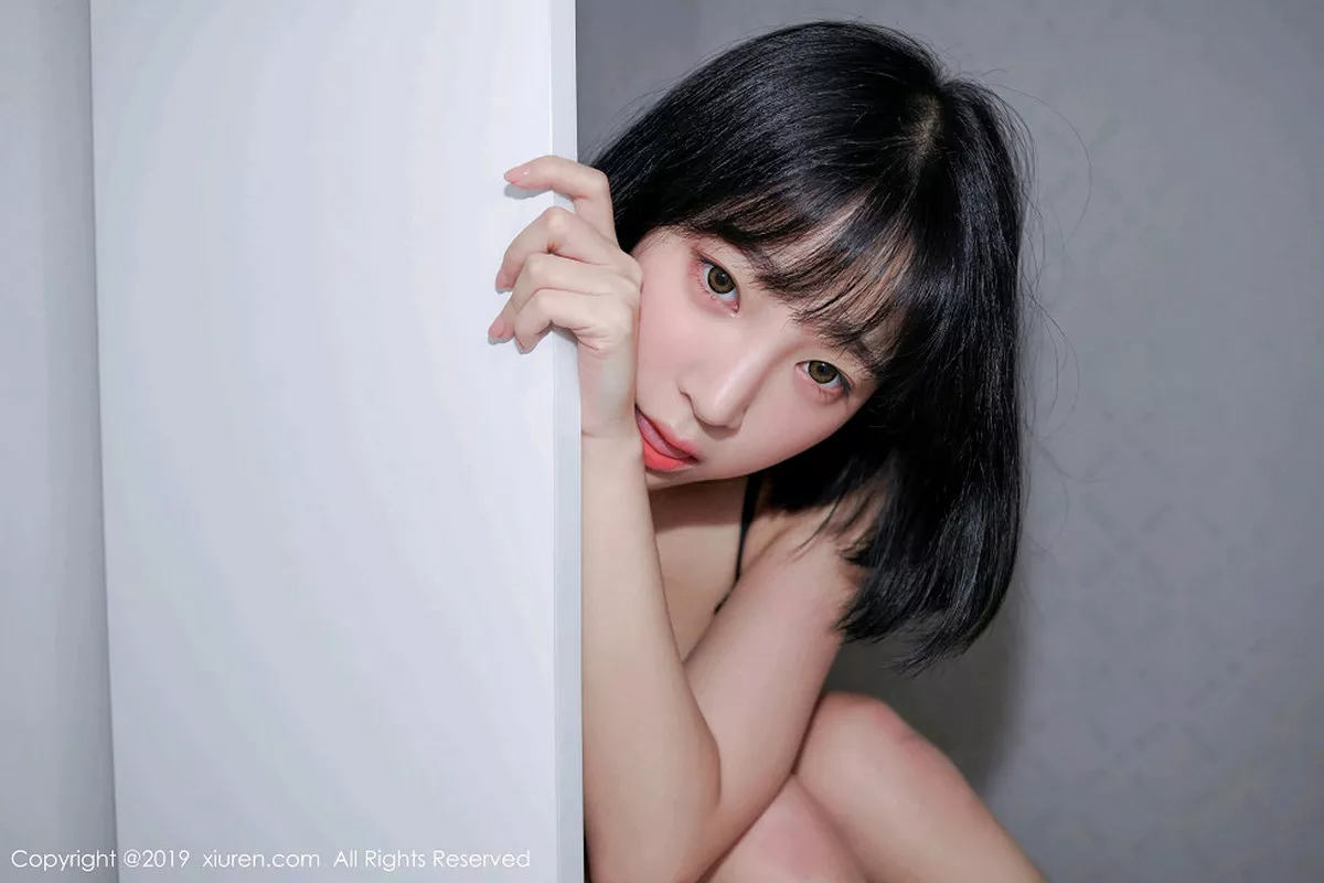 [XiuRen秀人网]第1554期模特_卿卿写真 [42P]-024