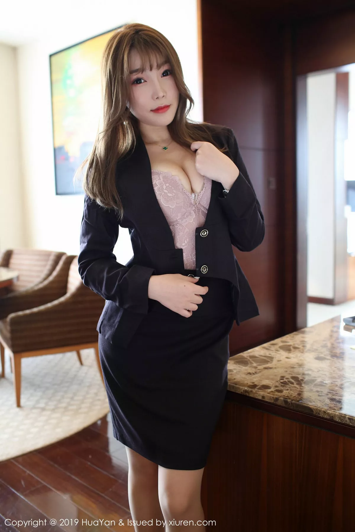 [HuaYan花の颜]第069期芝芝Booty写真 [53P]-002