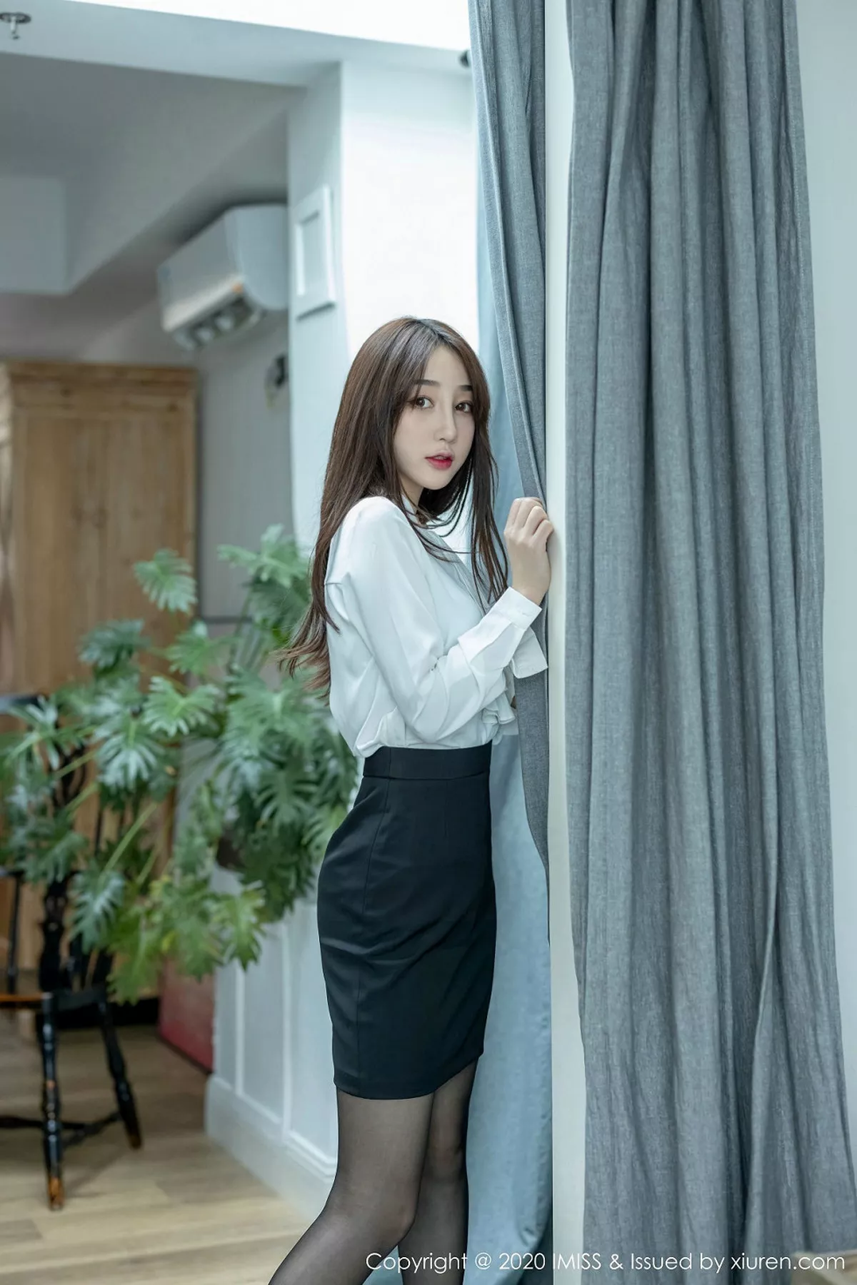 [Imiss爱蜜社]第437期九月生写真 [68P]-016