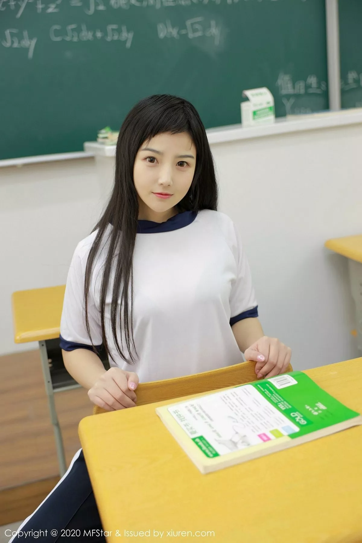 [MFStar模范学院]第273期徐微微写真 [64P]-029