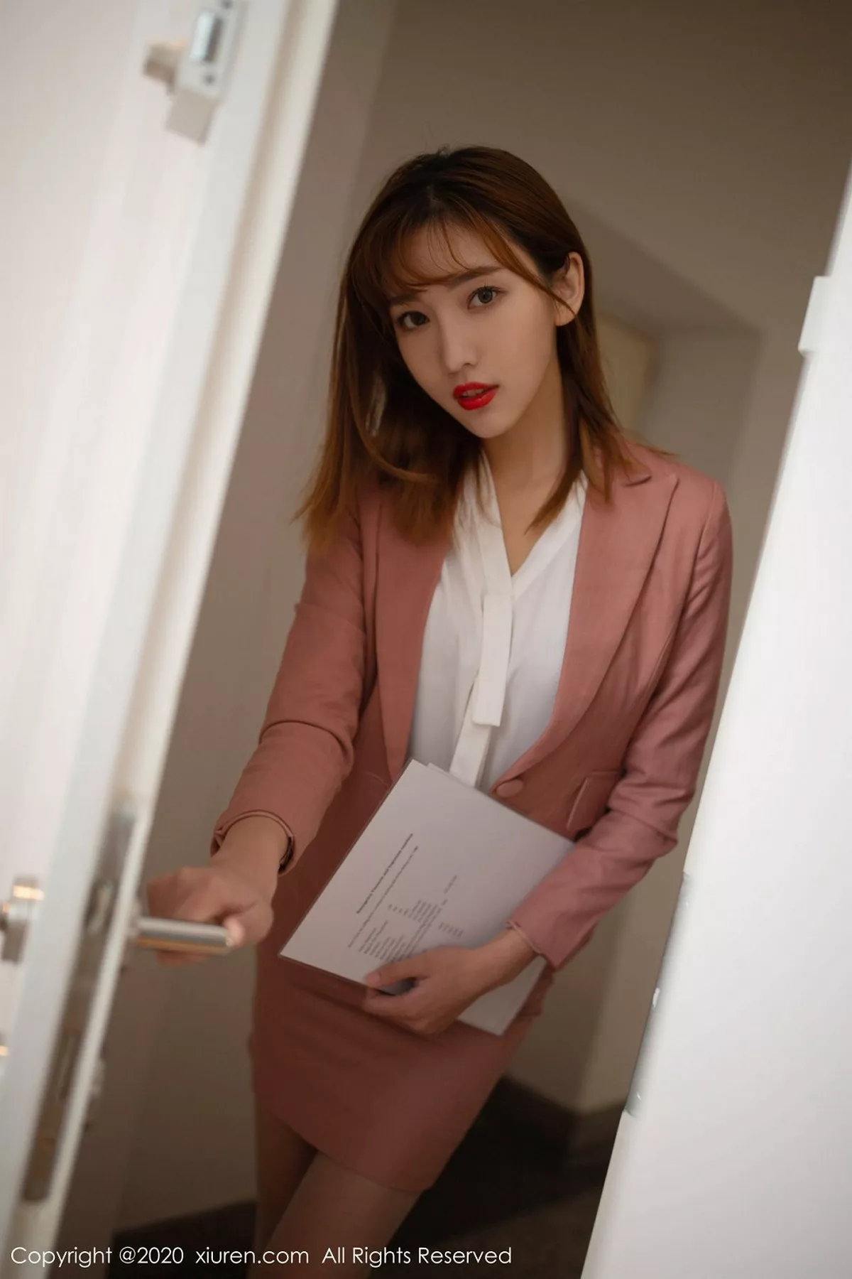 [XiuRen秀人网]第2012期陆萱萱写真 [70P]-006