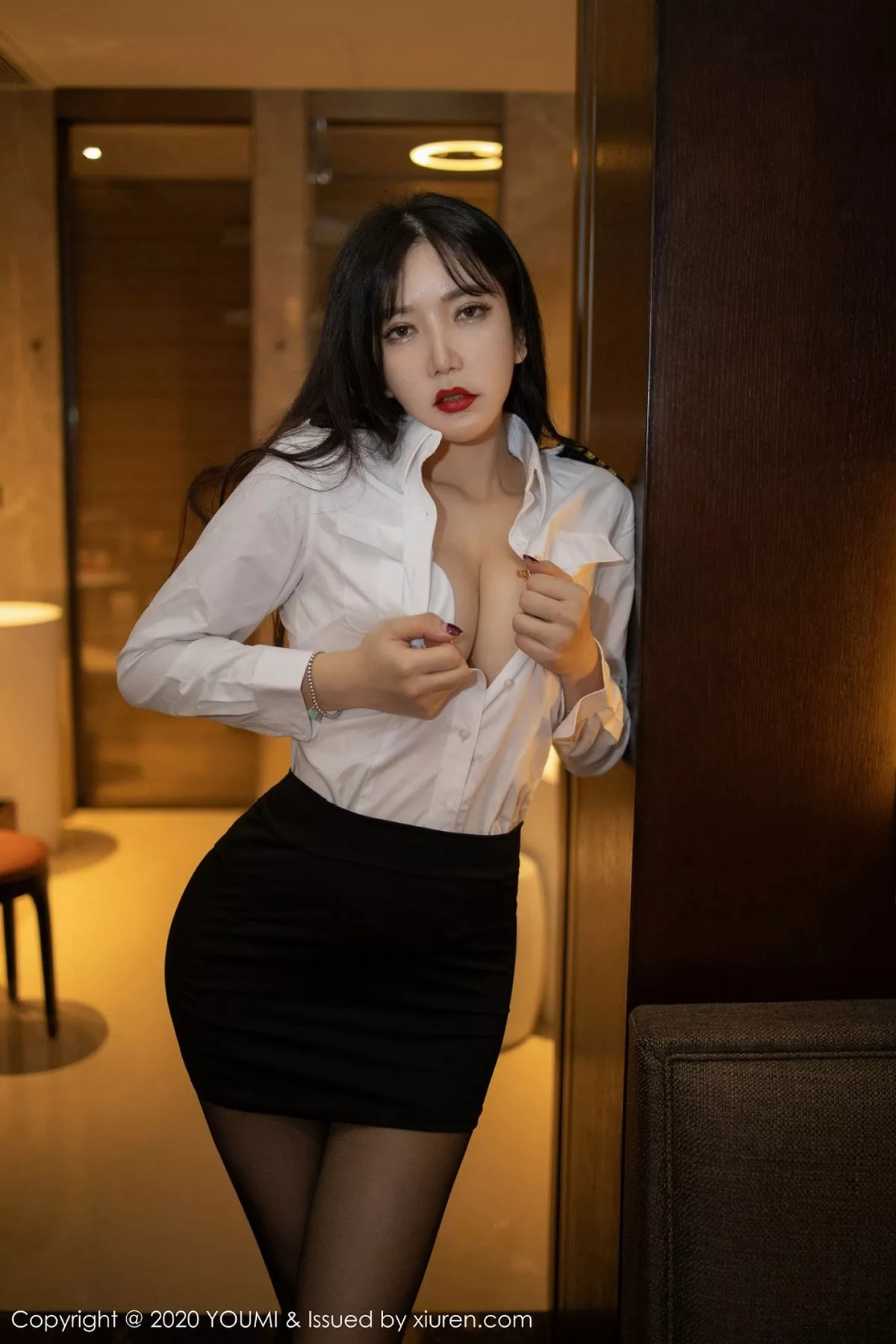 [YouMi尤蜜荟]第428期心妍小公主写真 [40P]-005