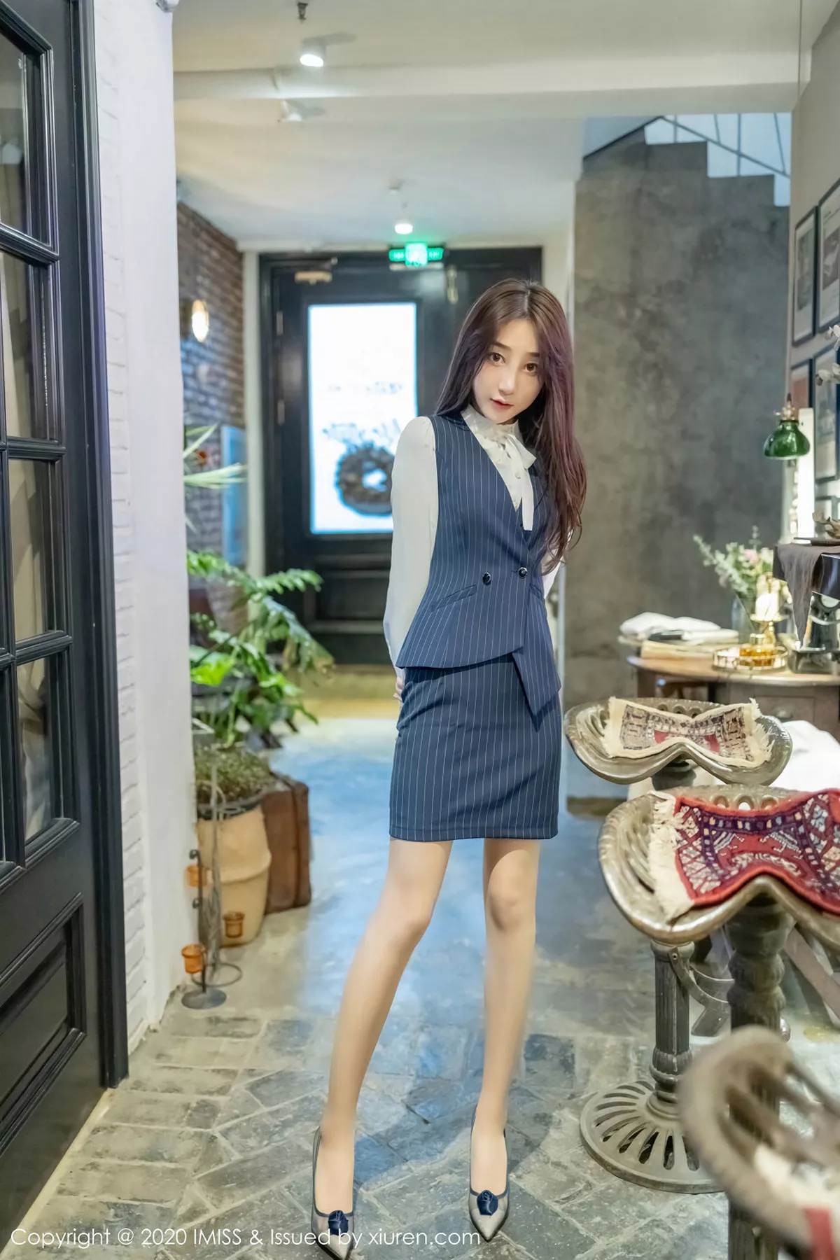 [Imiss爱蜜社]第438期九月生写真 [45P]-008