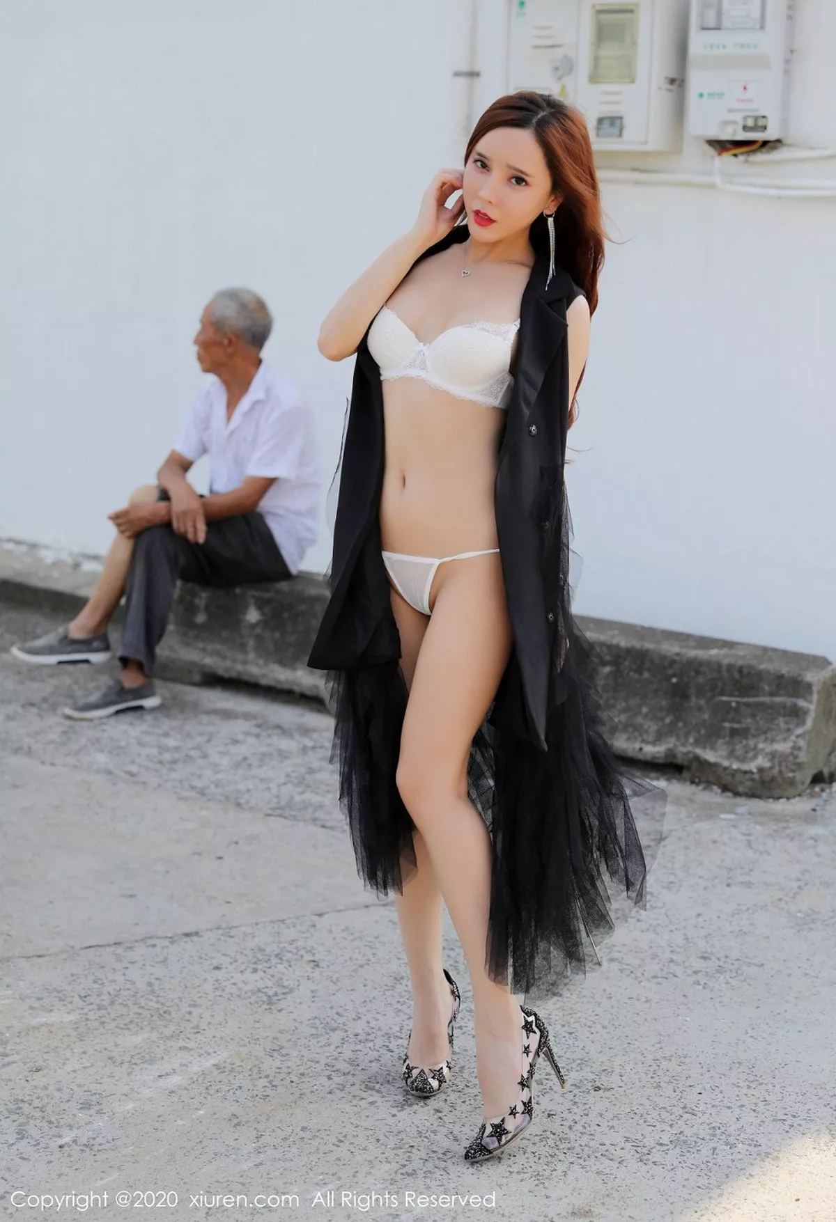 [XiuRen秀人网]第2048期艾小青写真 [48P]-023
