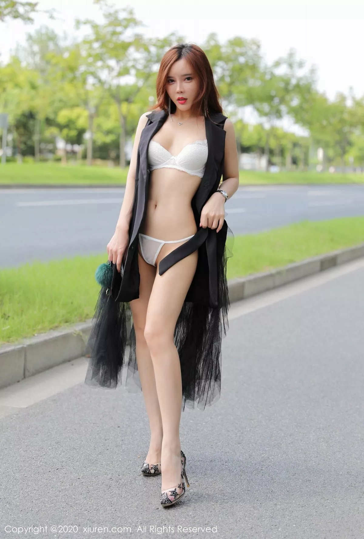 [XiuRen秀人网]第2048期艾小青写真 [48P]-046