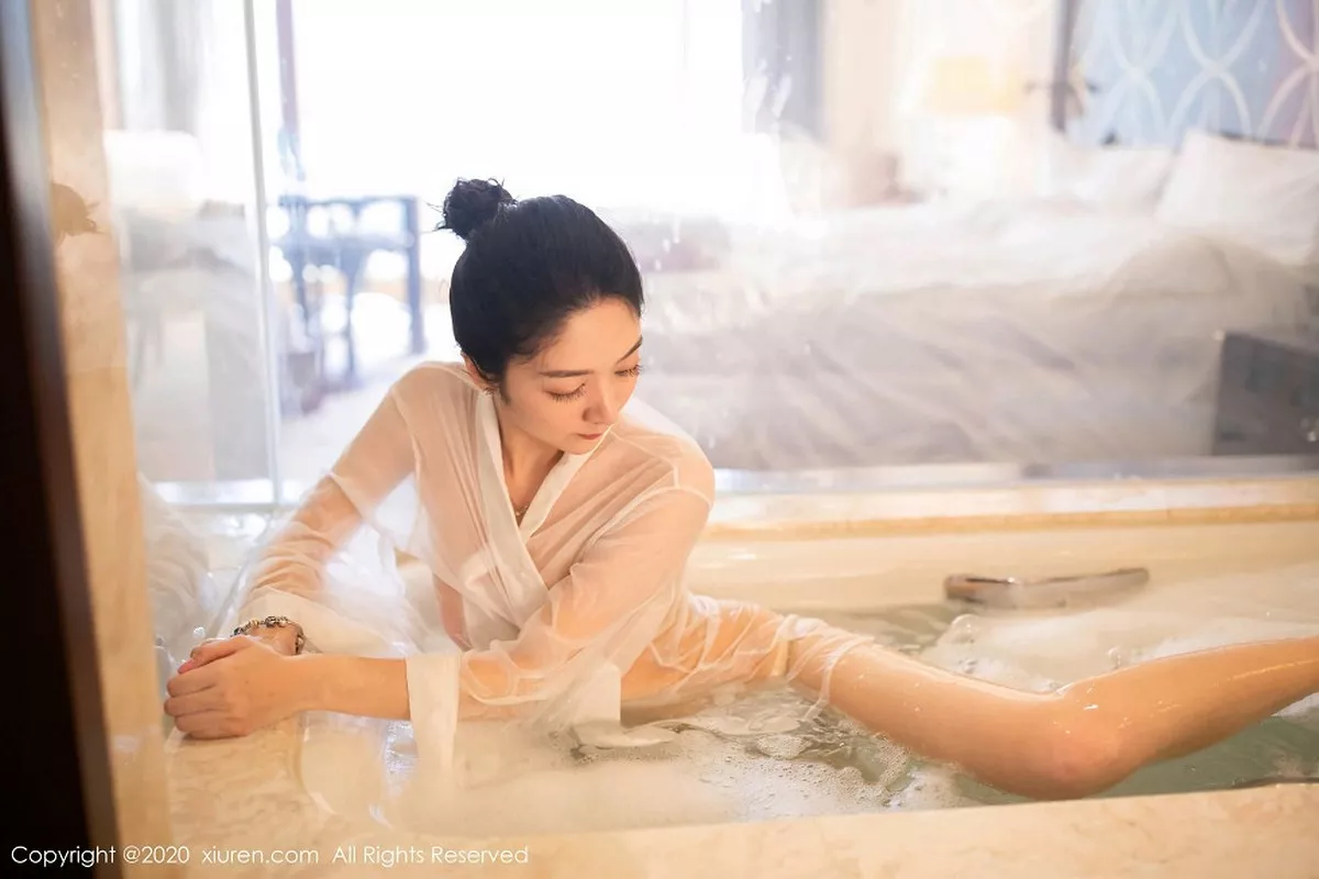 [XiuRen秀人网]第2063期小热巴写真 [62P]-034