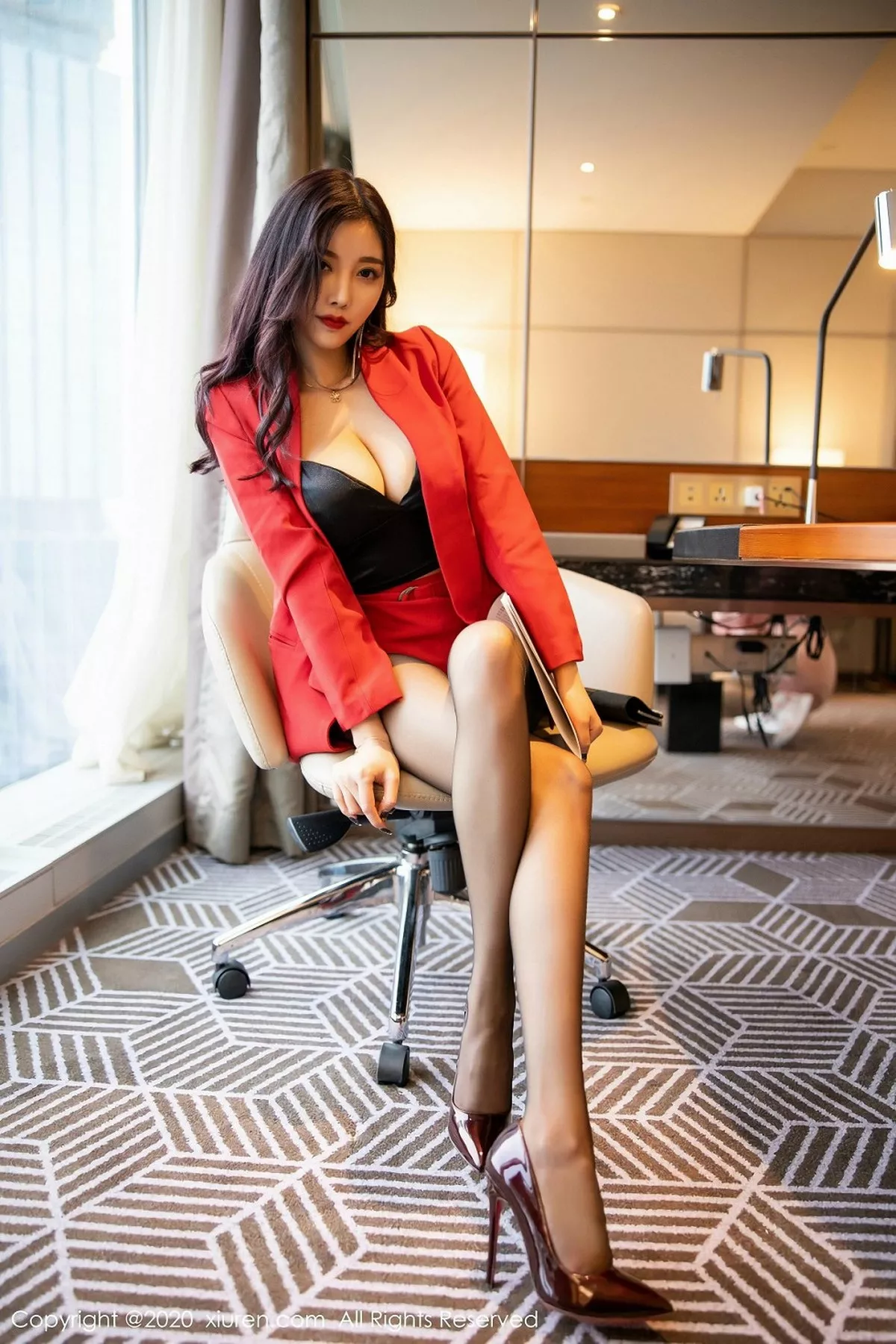 [XiuRen秀人网]第2069期杨晨晨写真 [71P]-019