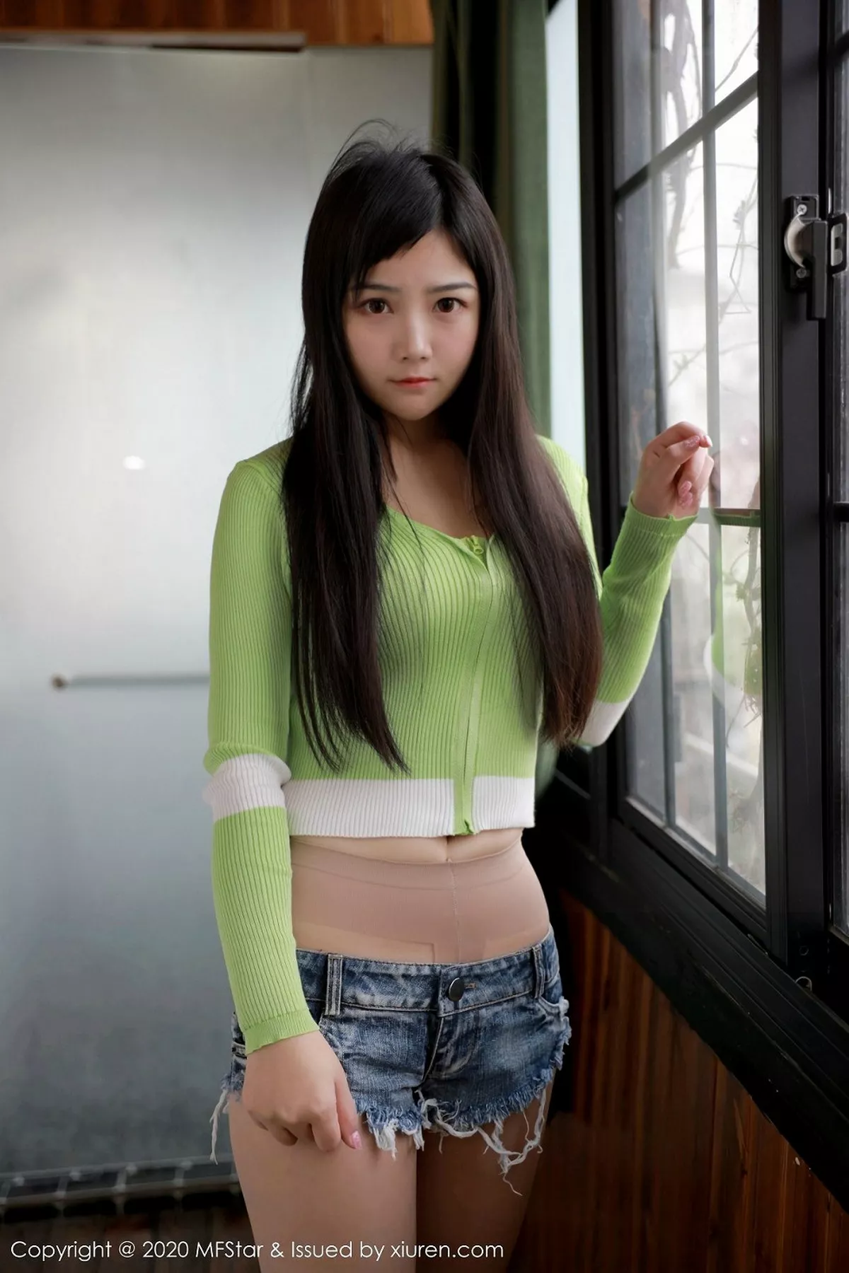 [MFStar模范学院]第290期徐微微写真 [63P]-001