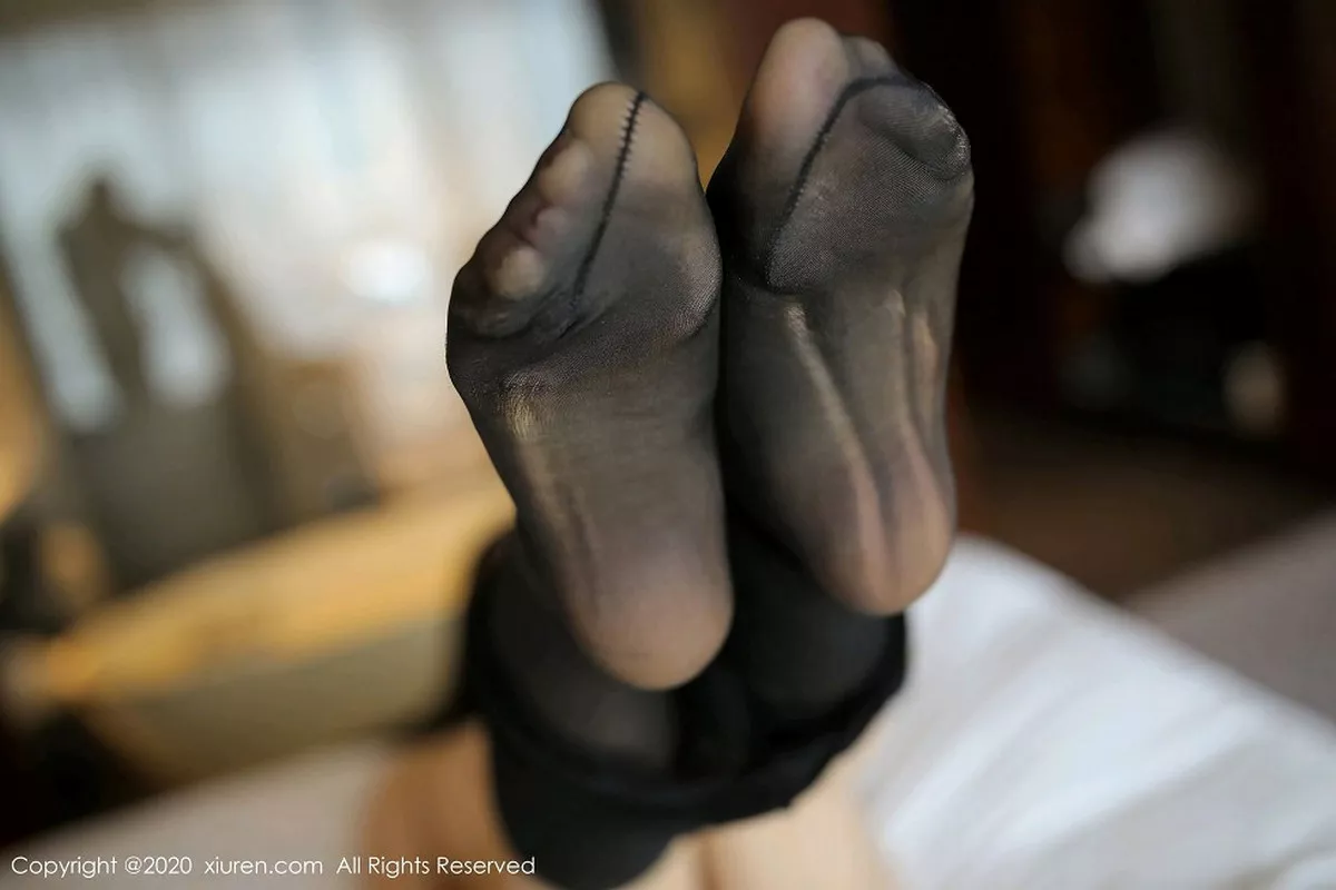 [XiuRen秀人网]第2111期E宝儿写真 [48P]-043