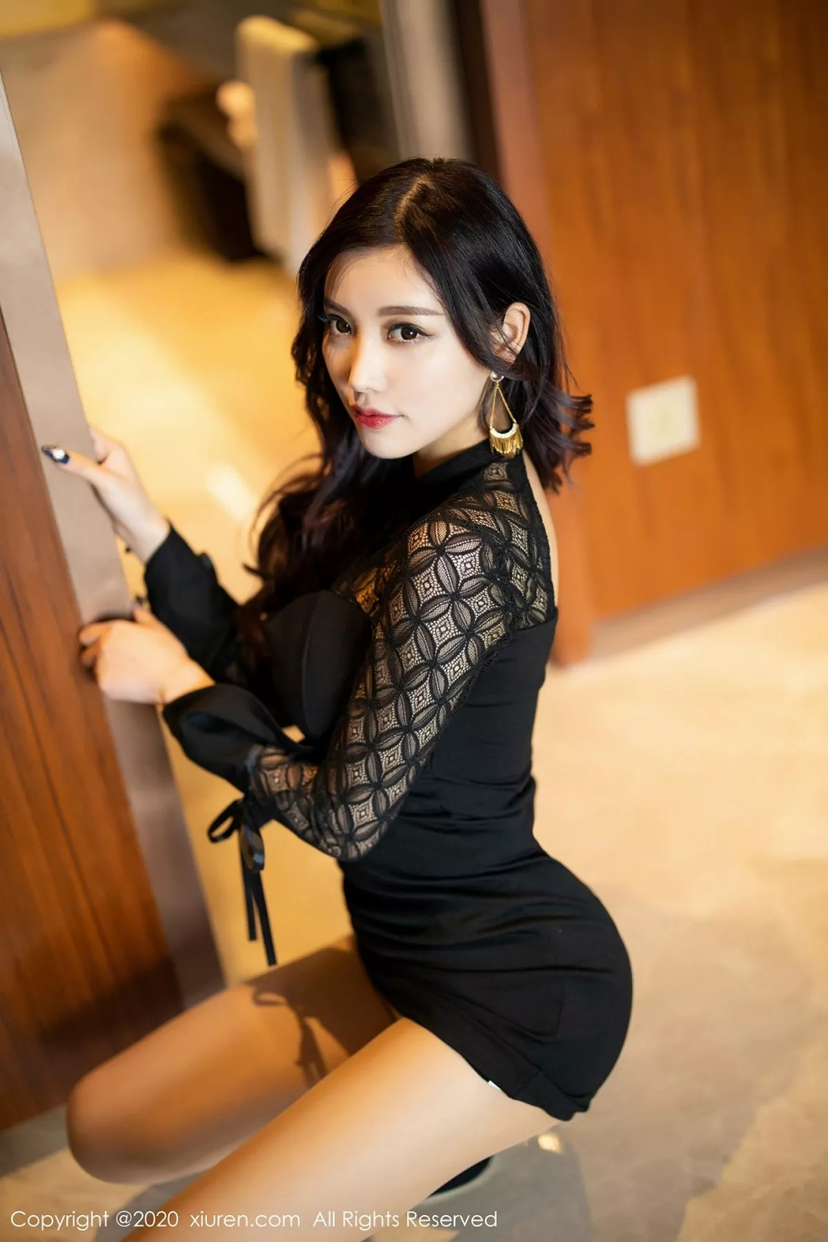 [XiuRen秀人网]第2137期杨晨晨写真 [127P]-021