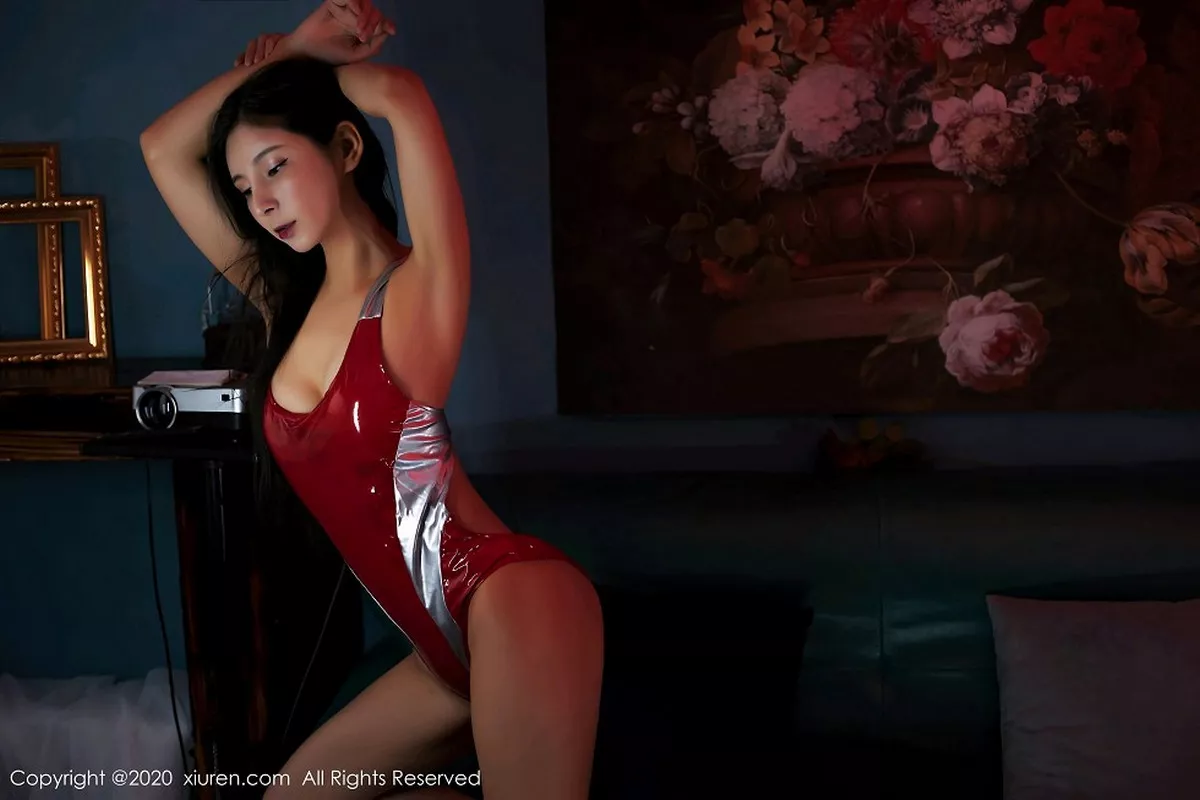 [XiuRen秀人网]第2092期小蛮腰写真 [65P]-024