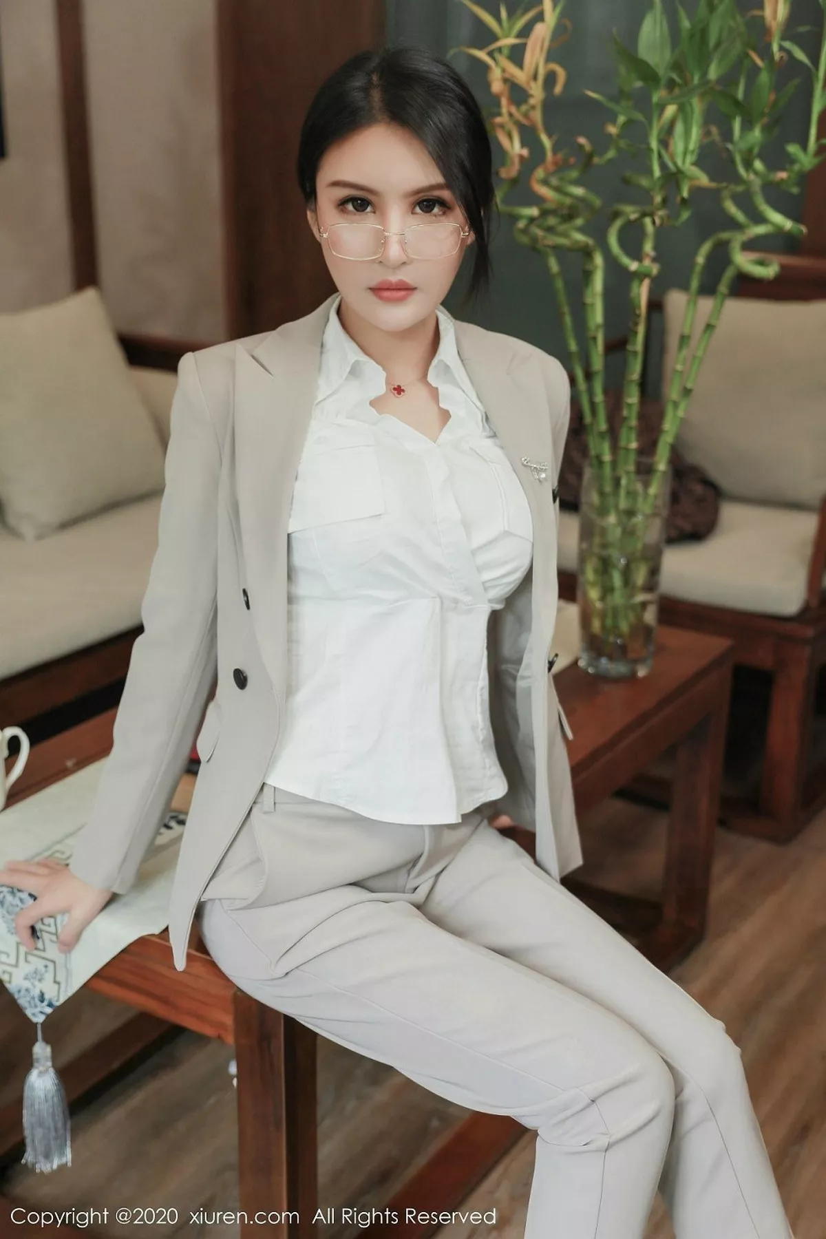 [XiuRen秀人网]第2098期顾奈奈写真 [86P]-010