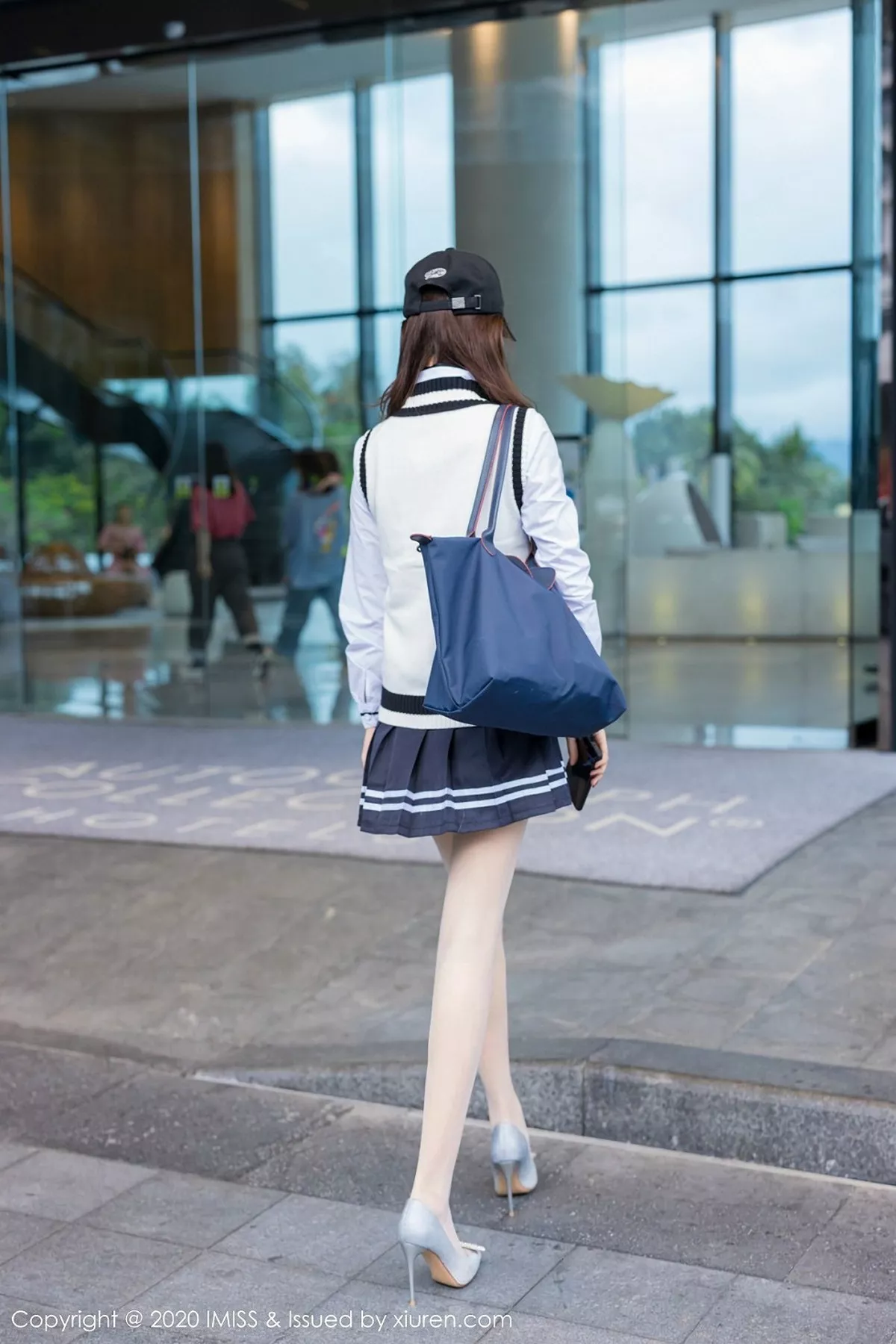 [Imiss爱蜜社]第467期杨紫嫣写真 [48P]-004