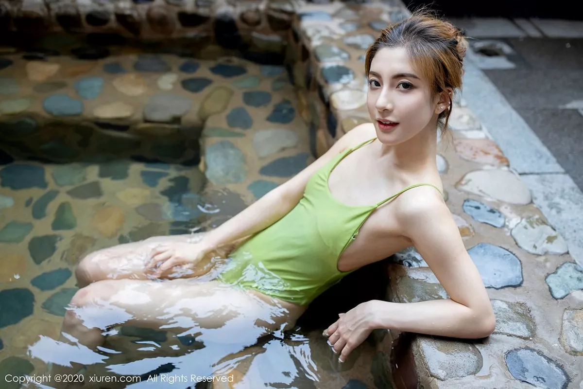 [XiuRen秀人网]第2207期林文文写真 [56P]-036