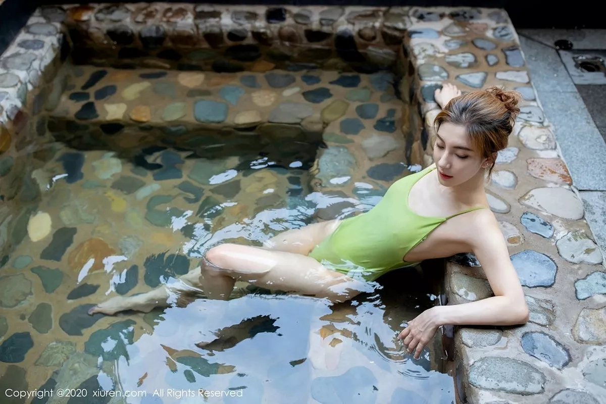 [XiuRen秀人网]第2207期林文文写真 [56P]-034