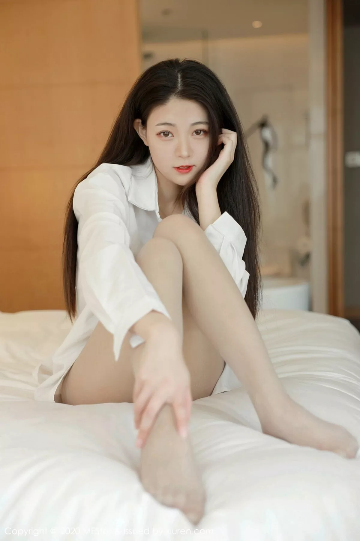 [MFStar模范学院]第321期张小妮写真 [58P]-005