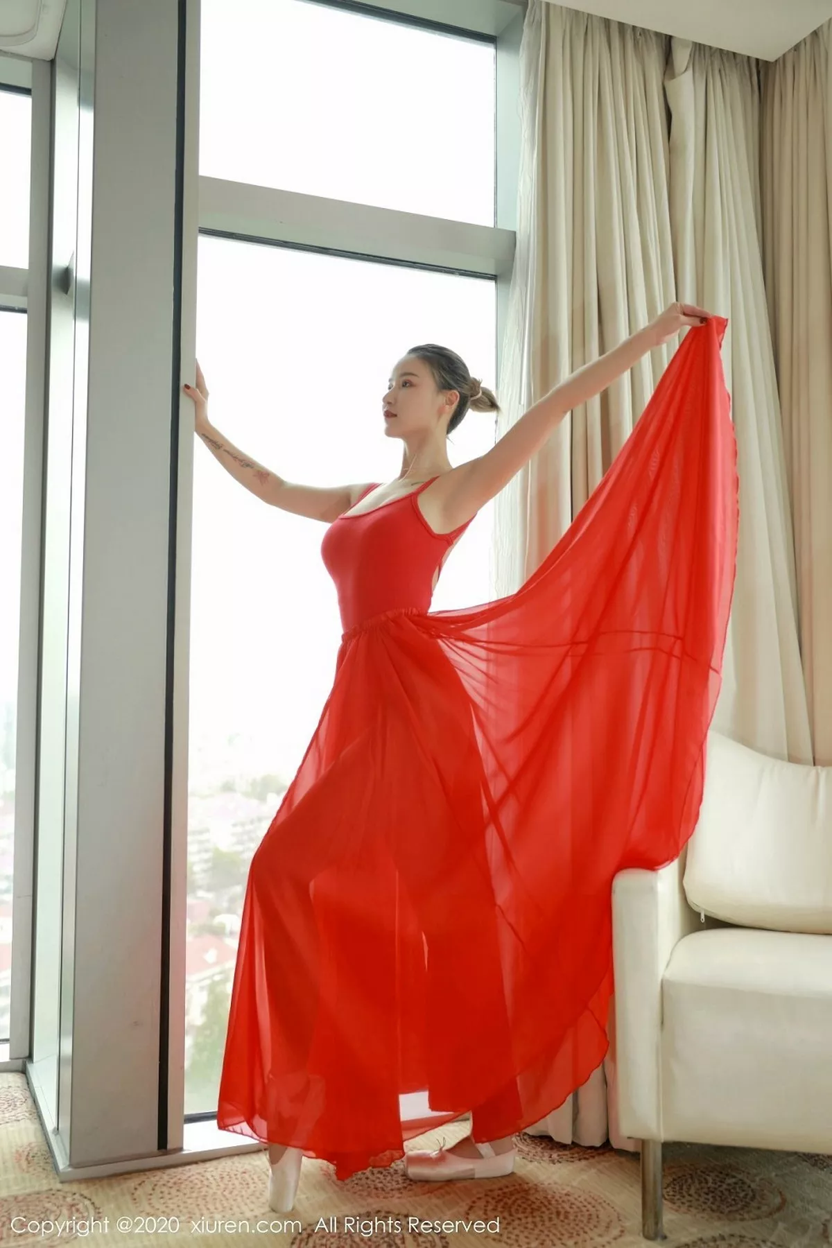 [XiuRen秀人网]第2219期小壁虎写真 [53P]-008