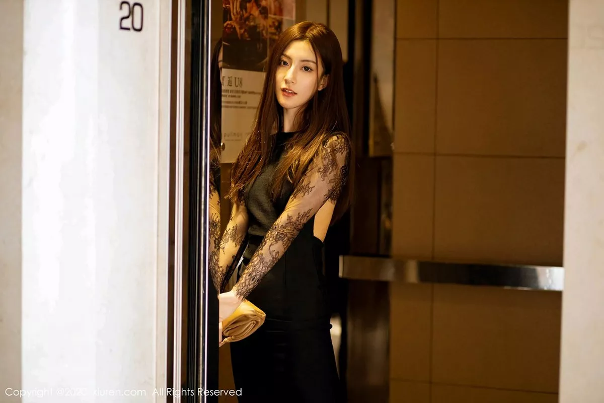 [XiuRen秀人网]第2165期林文文写真 [67P]-011