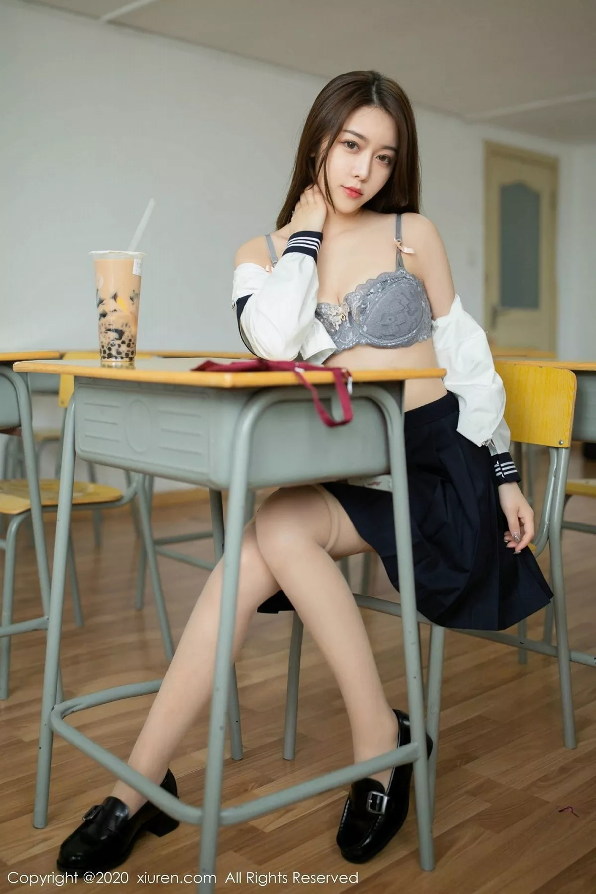 [XiuRen秀人网]第2230期夏诗雯写真 [66P]-033