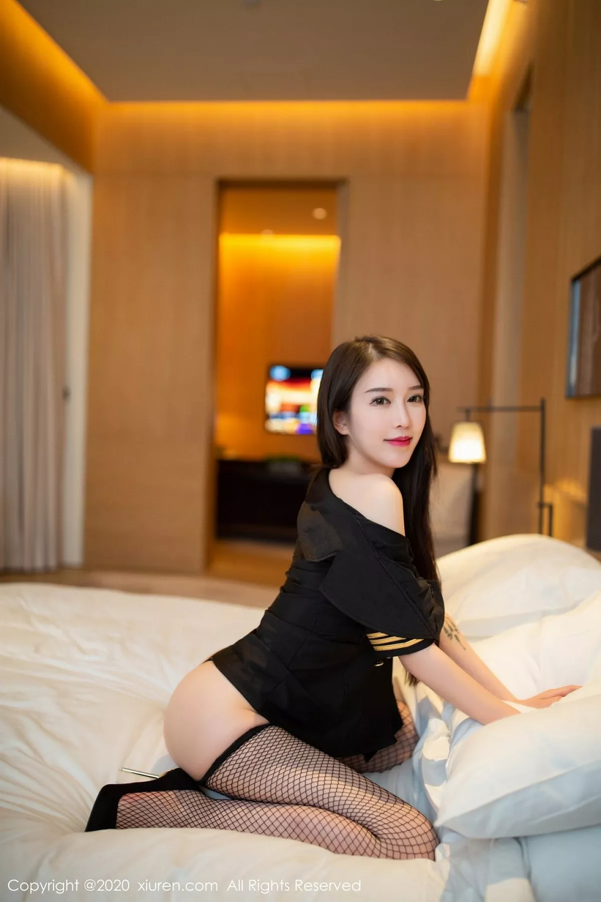 [XiuRen秀人网]第2235期玉兔miki写真 [59P]-045