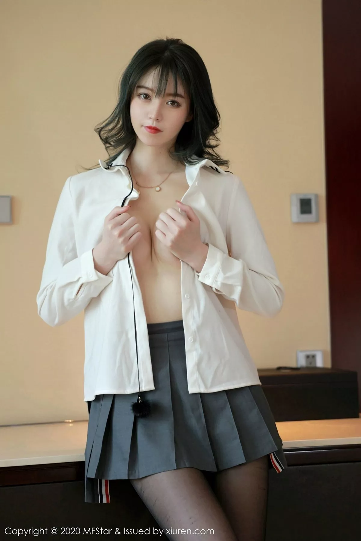[MFStar模范学院]第312期yoo优优写真 [49P]-032