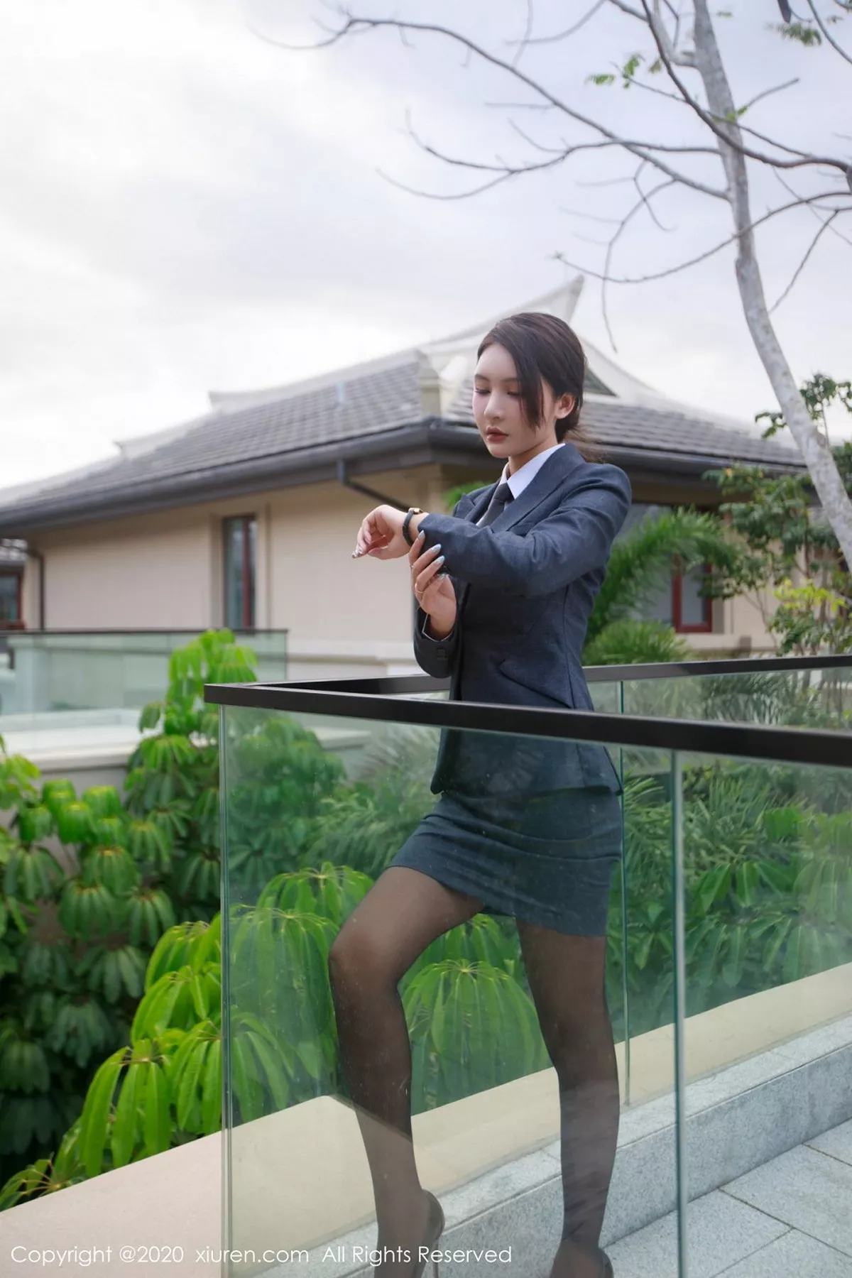 [XiuRen秀人网]第2309期顾奈奈写真 [81P]-001