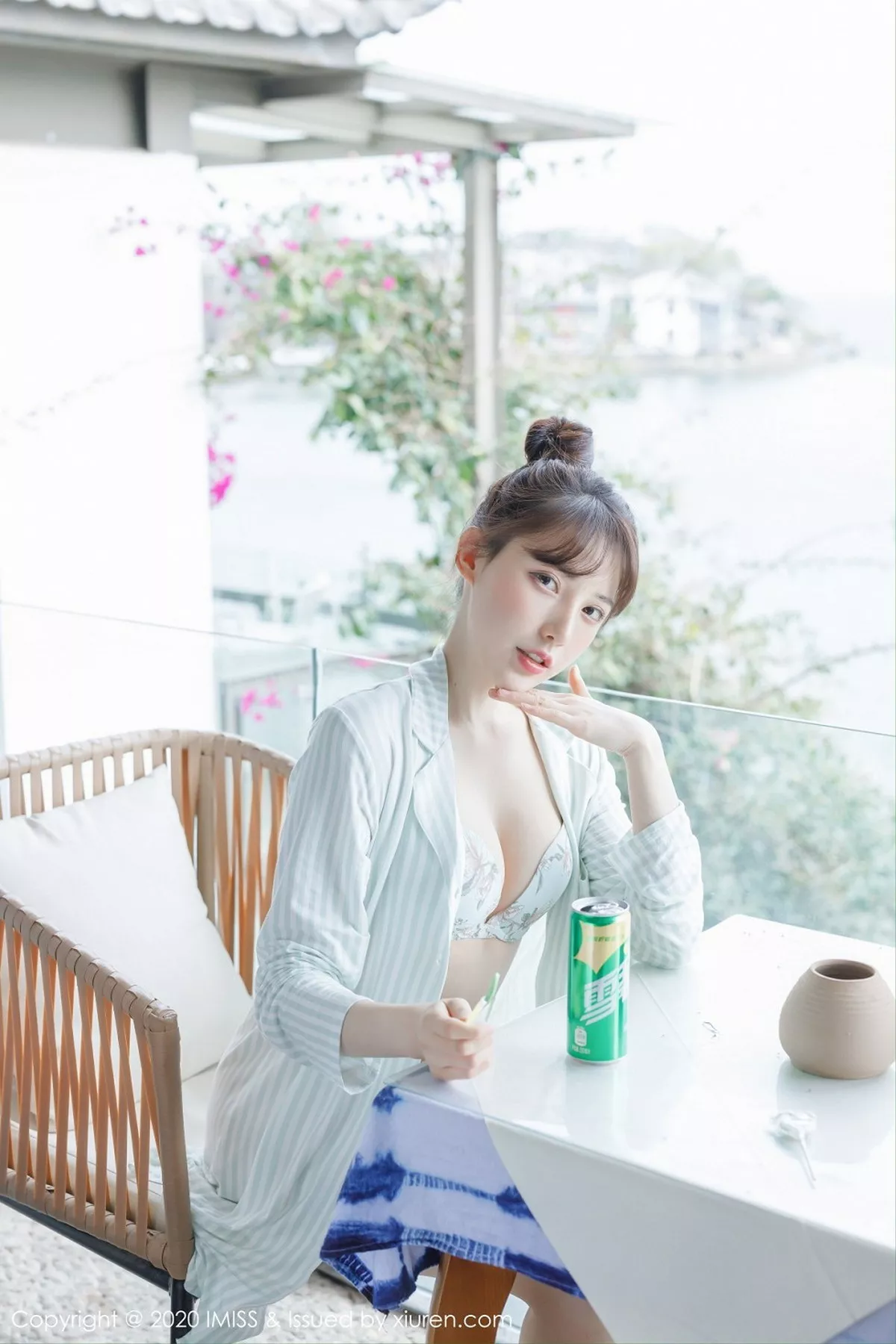 [Imiss爱蜜社]第481期刘奕宁写真 [24P]-011
