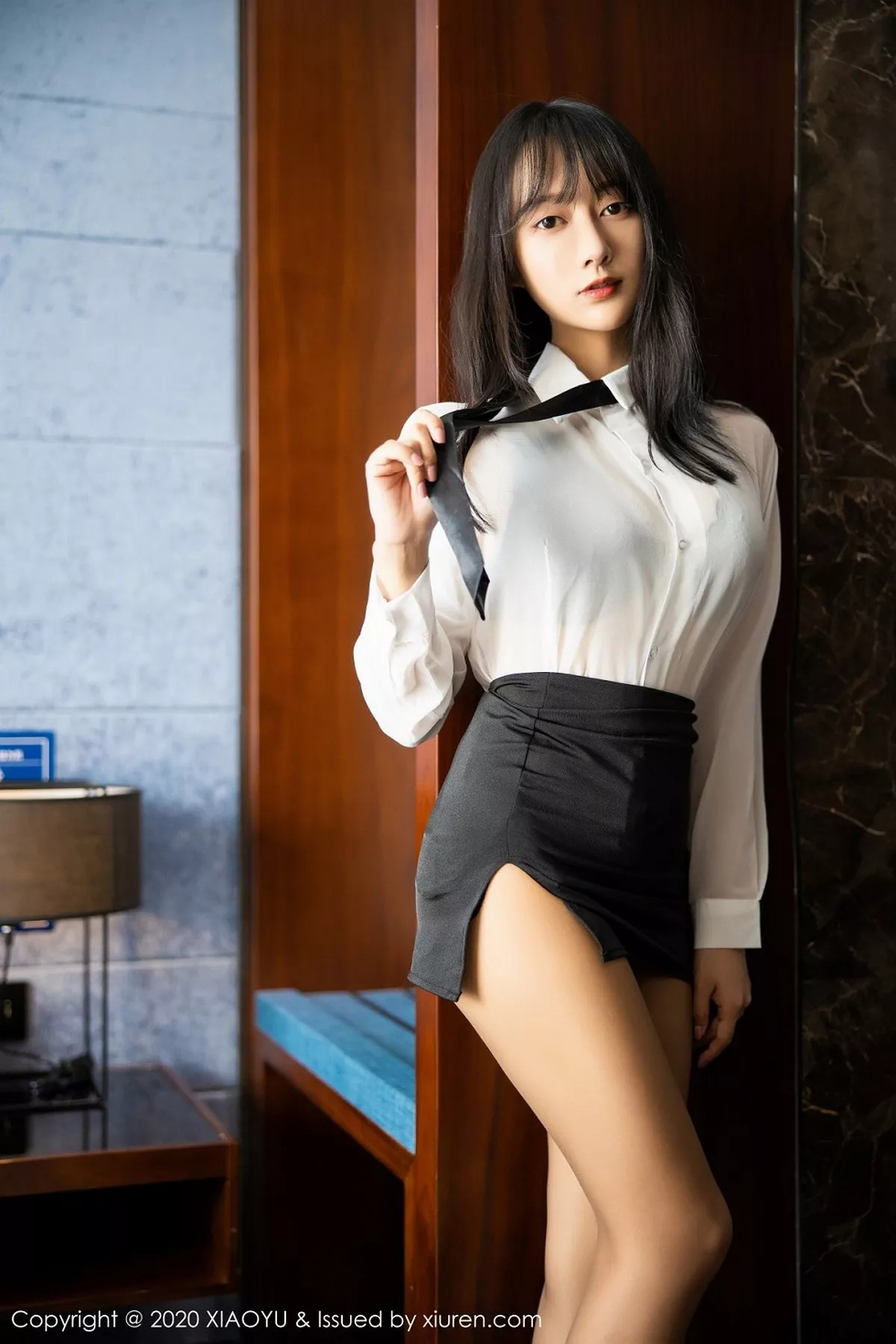 [XiaoYu画语界]第325期何嘉颖写真 [63P]-004