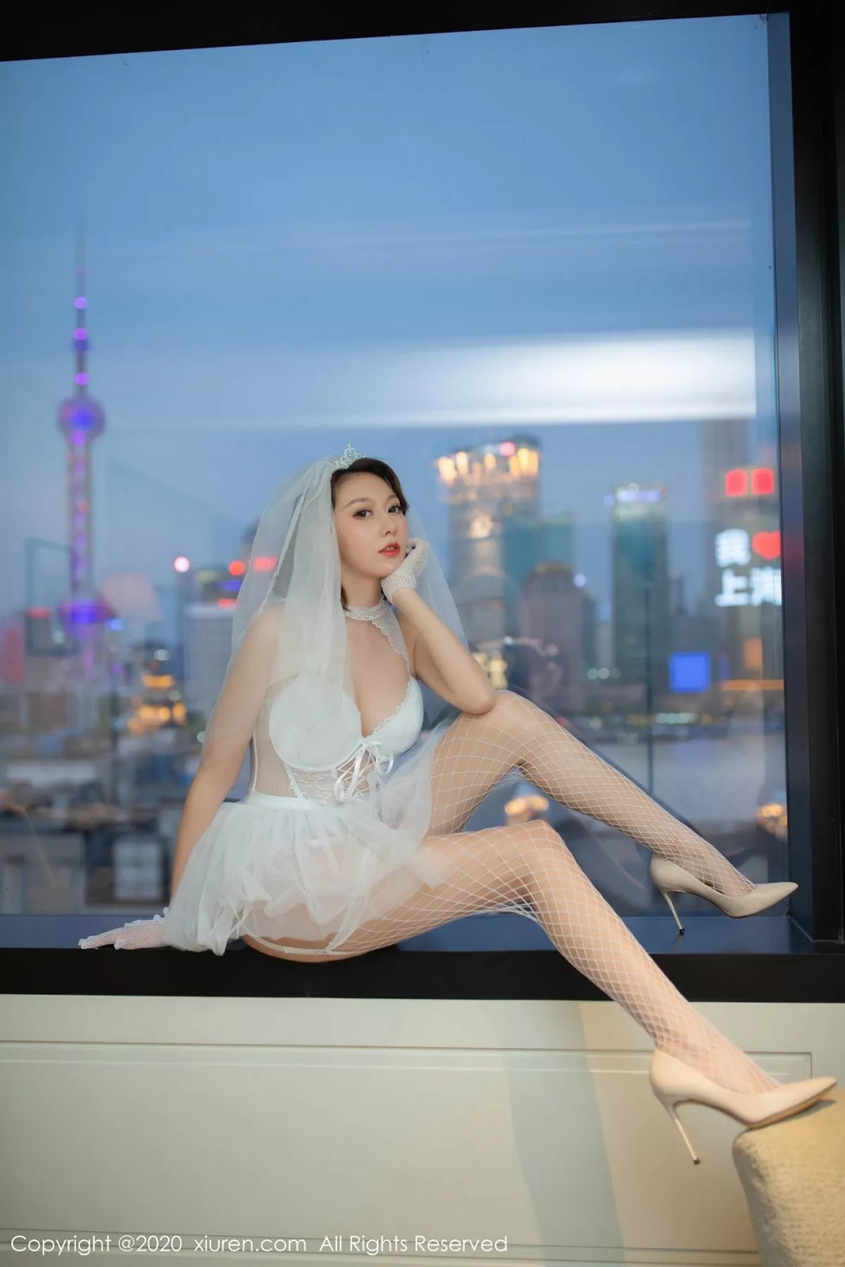 [XiuRen秀人网]第2328期艺轩写真 [76P]-006